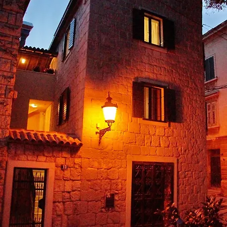 And Desideria Appartement Split
