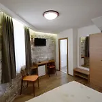 And Desideria Appartement *