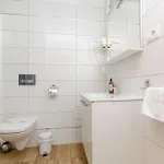 Appartement And Desideria *