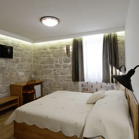 Desideria بيت ضيافة 4*