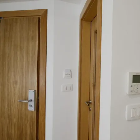 Desideria Guest house 4*