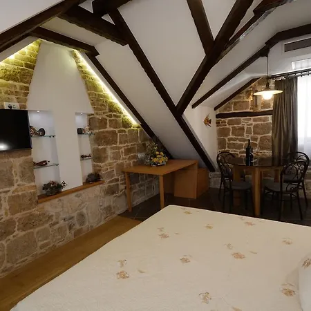 Desideria Guest house 4*