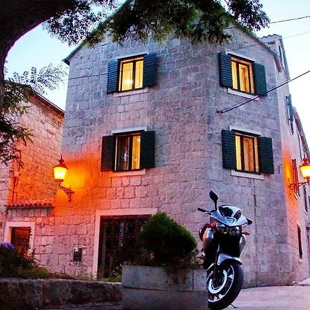 Desideria Guest house 4*