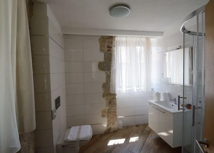 Apartment And Rooms Desideria Appartement