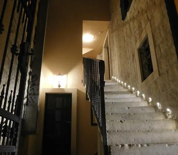 Appartement Apartment And Rooms Desideria *