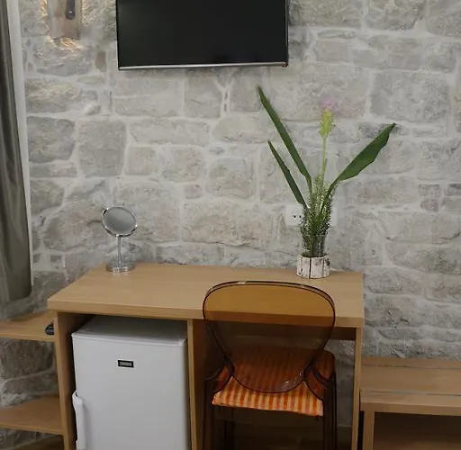 Appartement Apartment And Rooms Desideria *