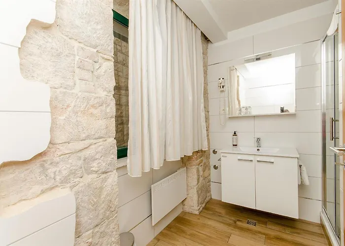 Apartman And Desideria Split