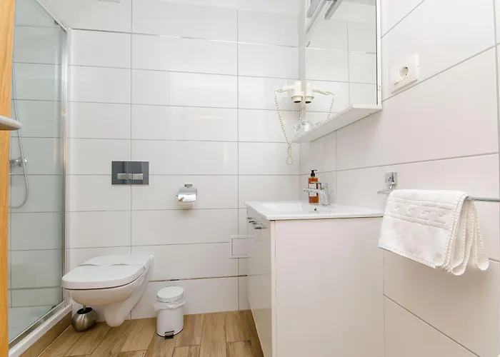 Apartman And Desideria *
